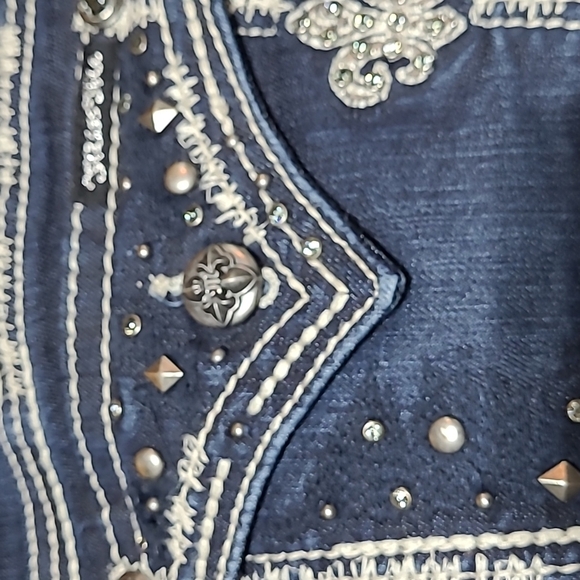 MISS ME BLING STUDDED STRAIGHT DENIM JEAN - Picture 4 of 14